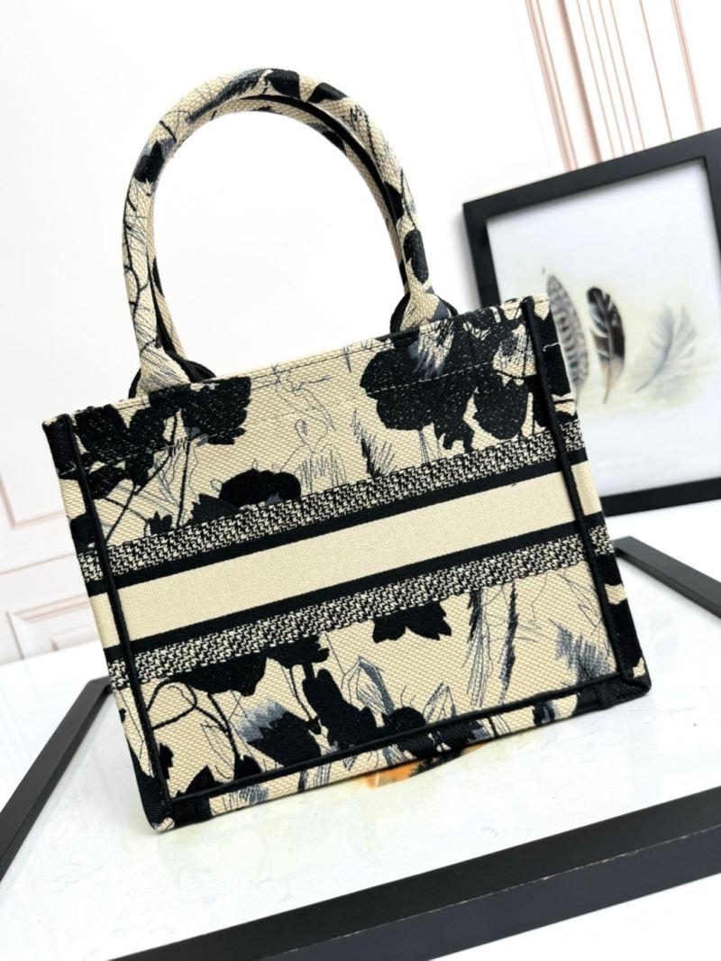 Christian Dior Shopping Bags